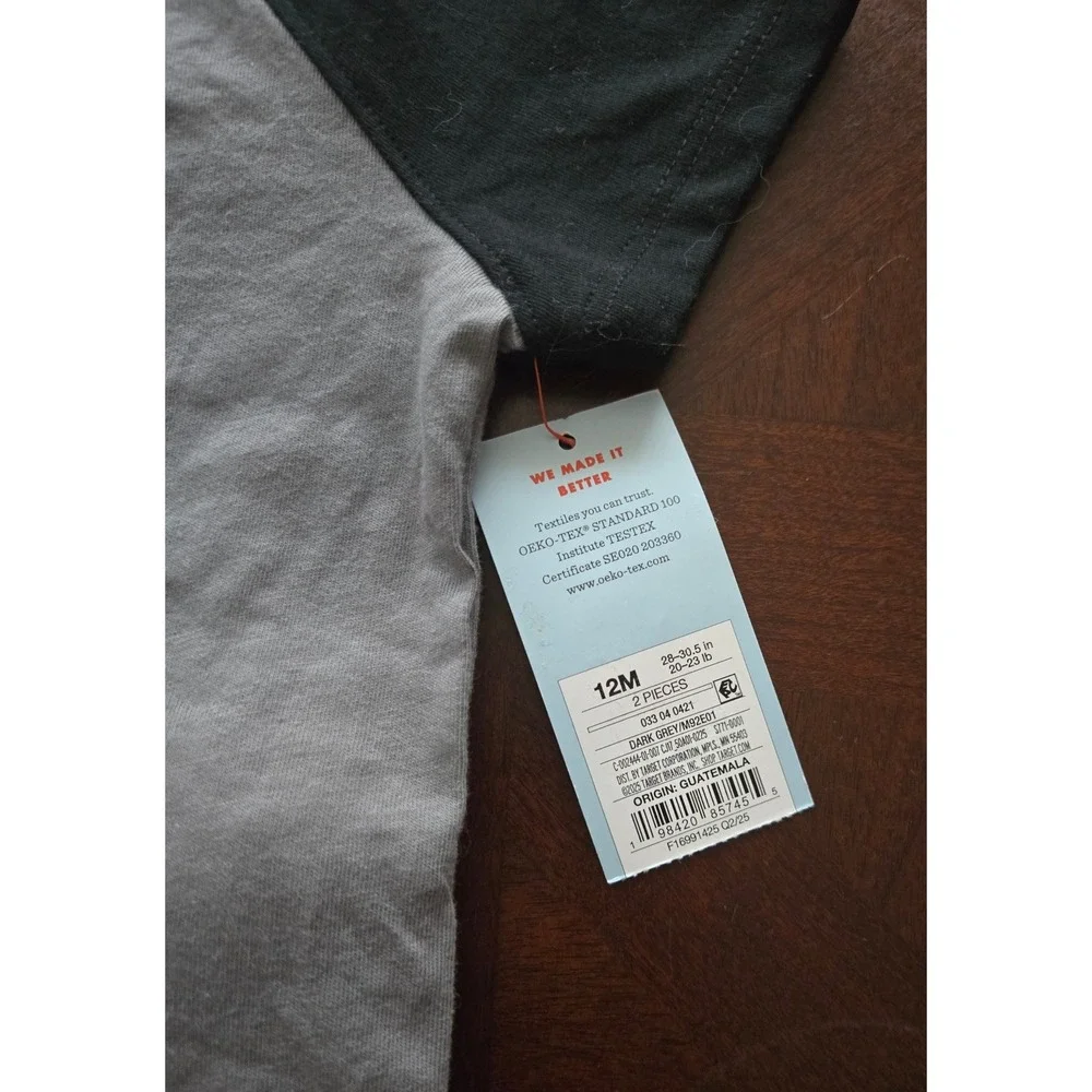 Cat & Jack Baby Boys Halloween Bat Raglan Shirt and Shorts Set 12M Gray Black